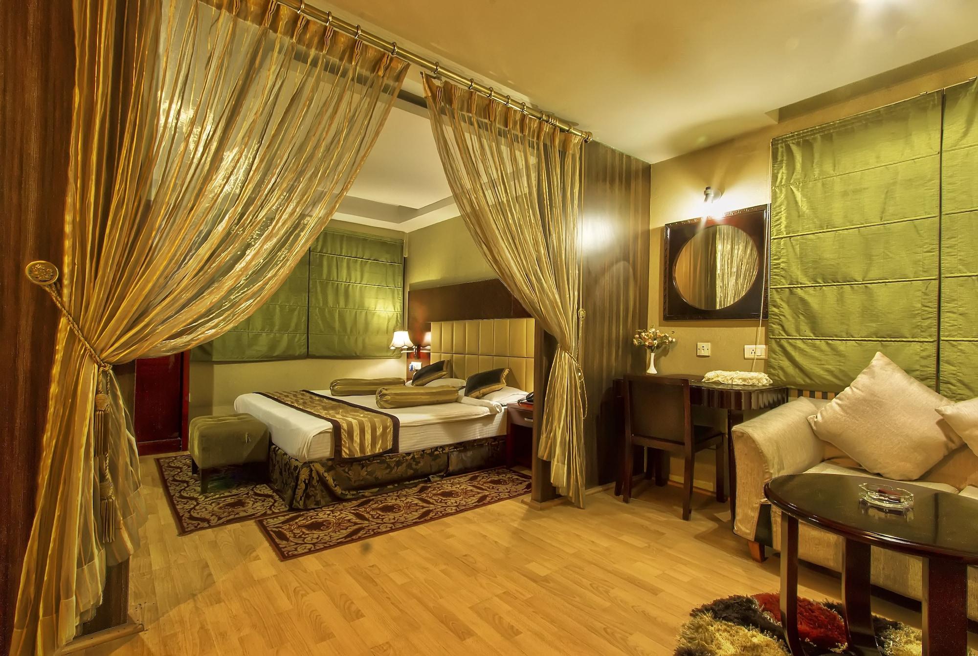 Hotel Gateway Grandeur Гувахати Екстериор снимка